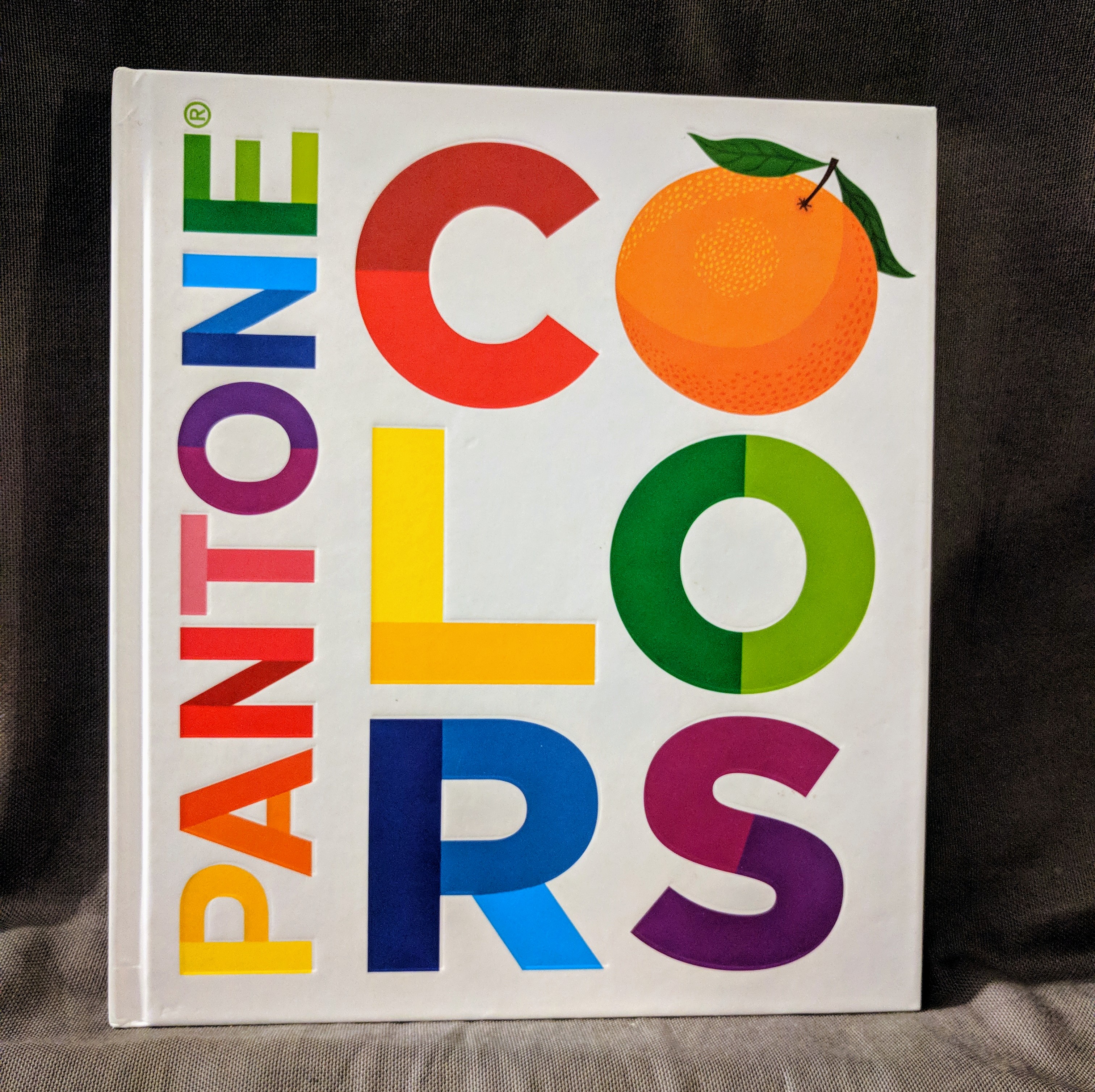 Pantone colors couverture