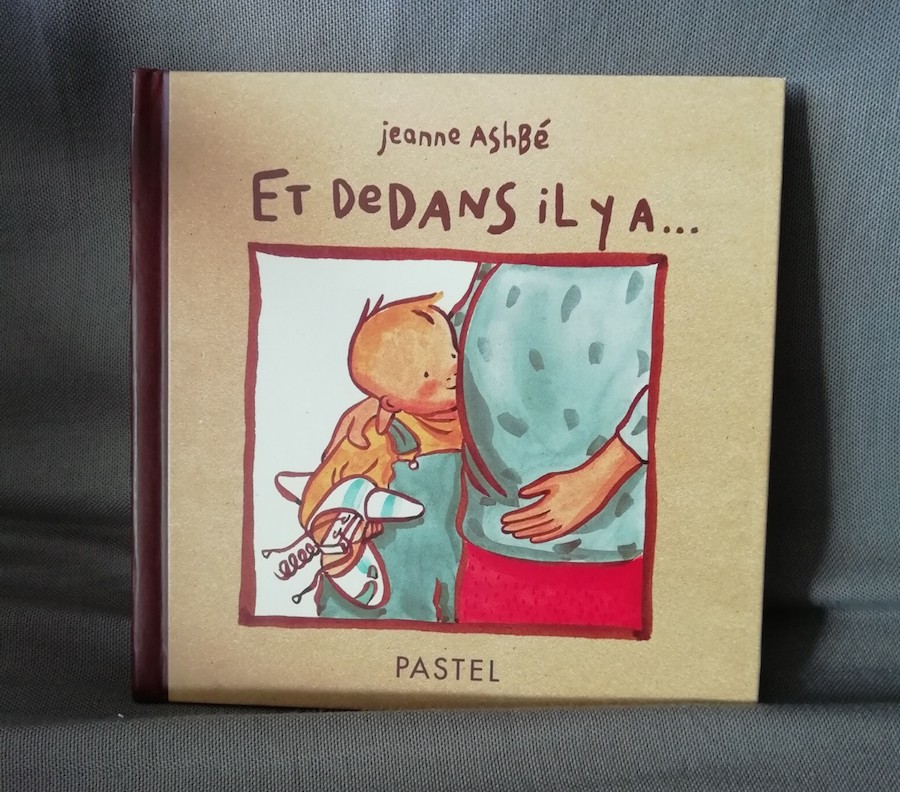et dedans il y a